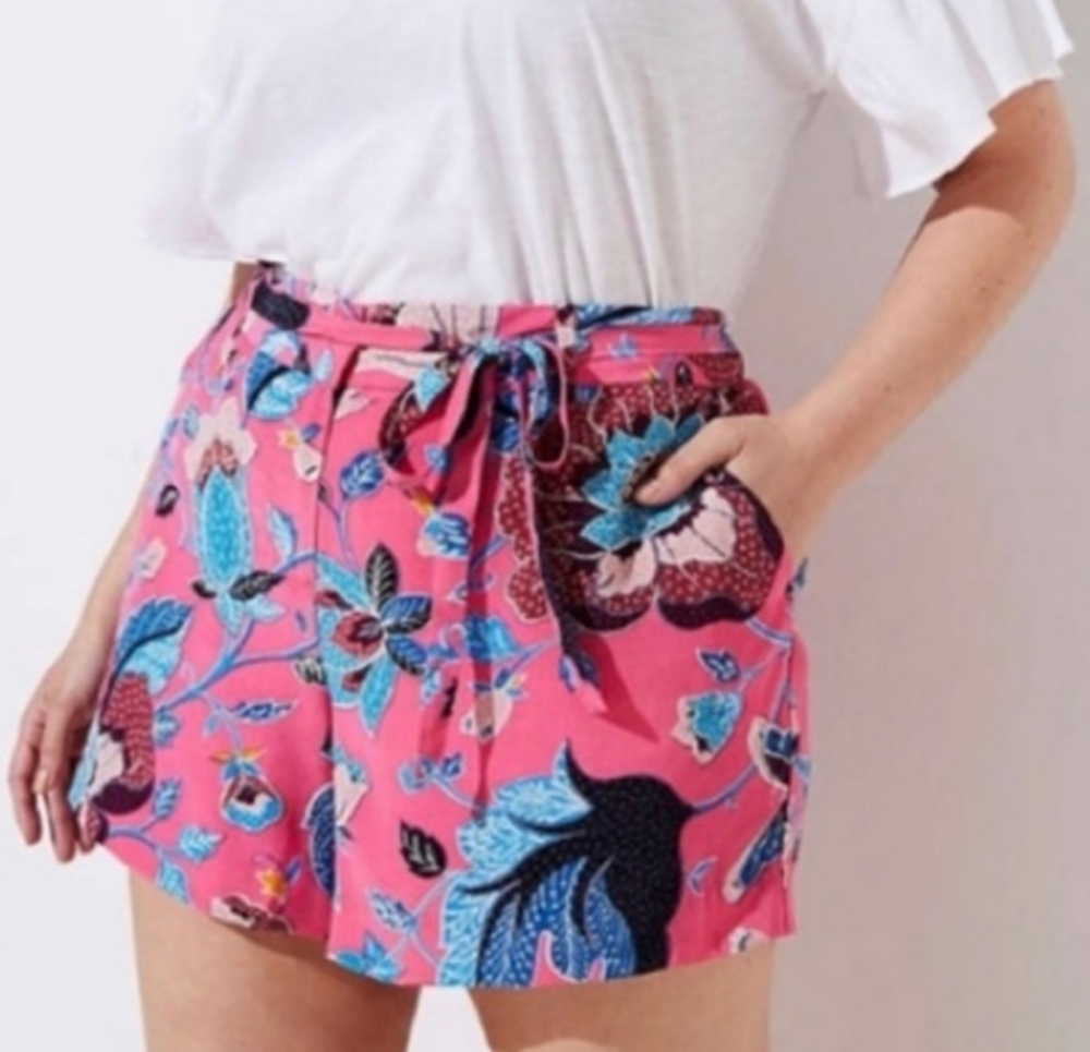 Loft Pink Bloom Floral Tie Waist Fluid Shorts Sz 2